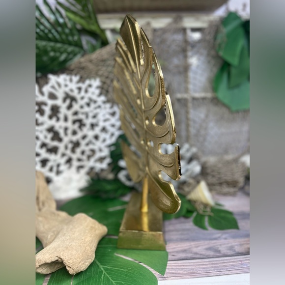 NEW LARGE Metal Brass Monstera Leaf Sculpture COASTAL NAUTICAL BEACH HOME DECOR - Picture 7 of 17